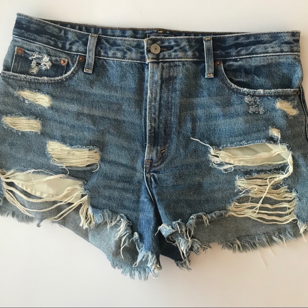 A&F Annie Cutoff Shorts